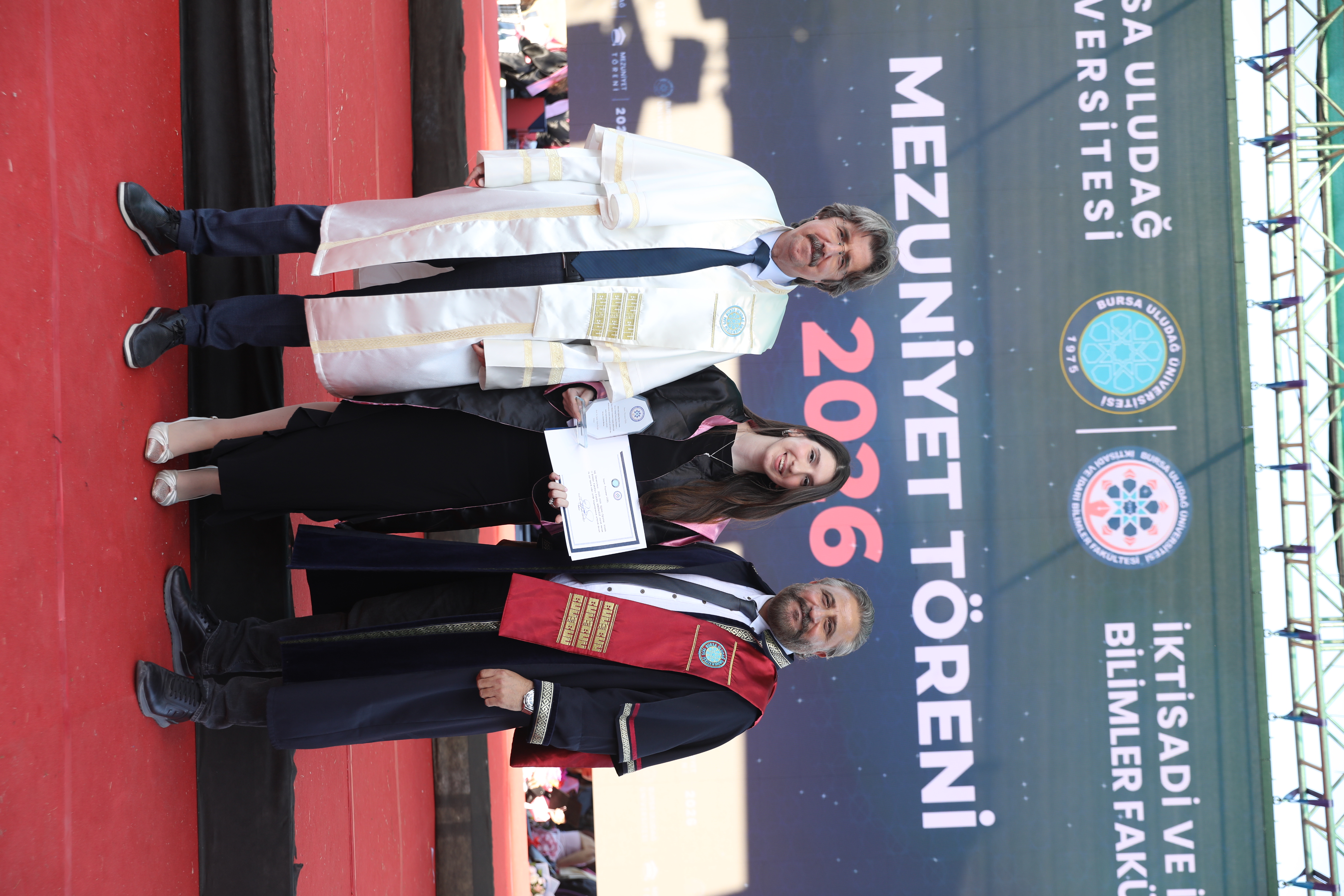 2025-2026 AKADEMİK YILI İ.İ.B.F. MEZUNİYET COŞKUSU 